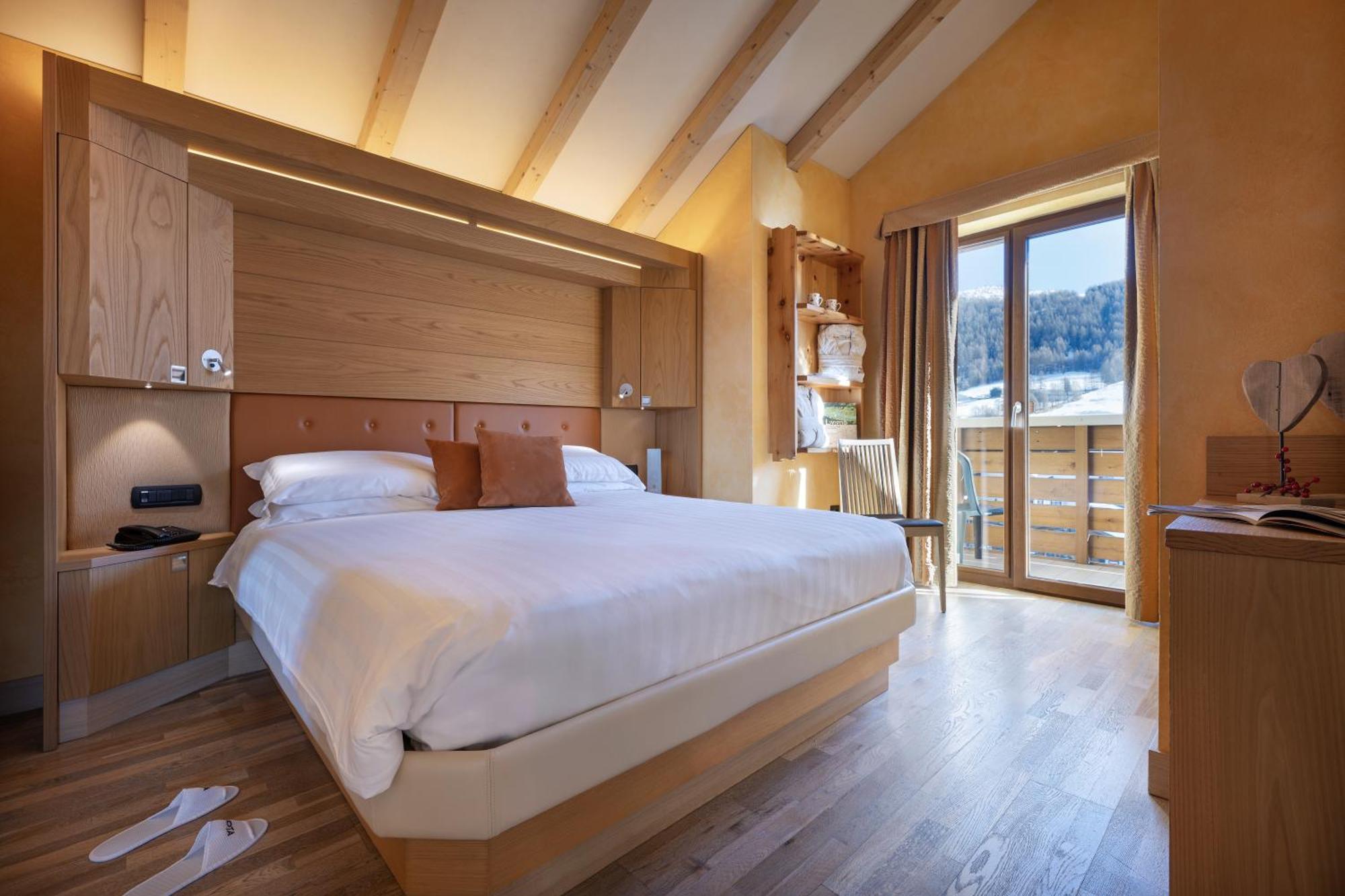 Superior Two-Bedroom Suite,1647720019:JPEG